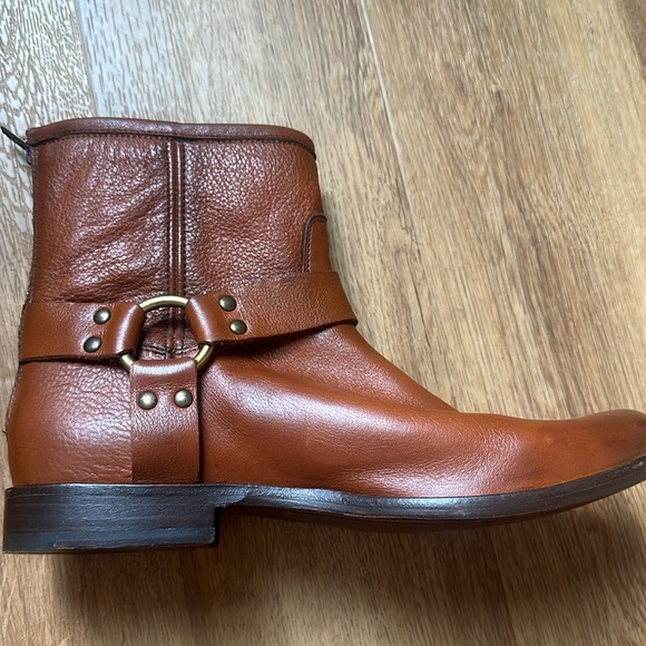 Frye Phillip Harness Short Boots - Picture 6 of 13